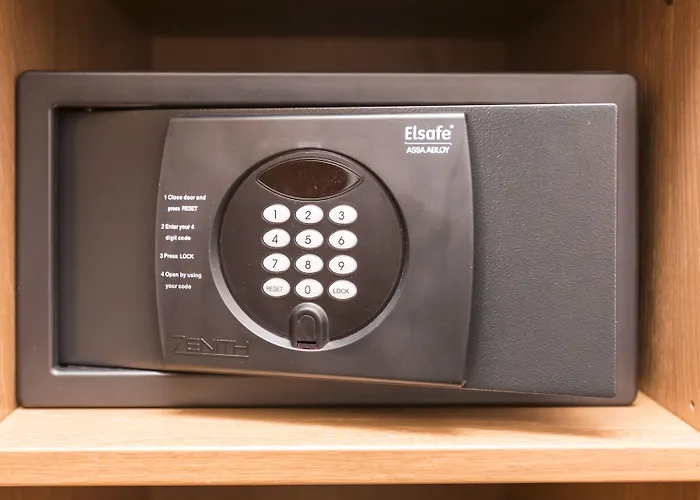 فندق ألبينهوف بوستيليون